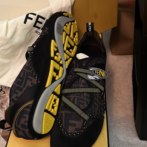 Fendi sneaker - Picture 2 of 4